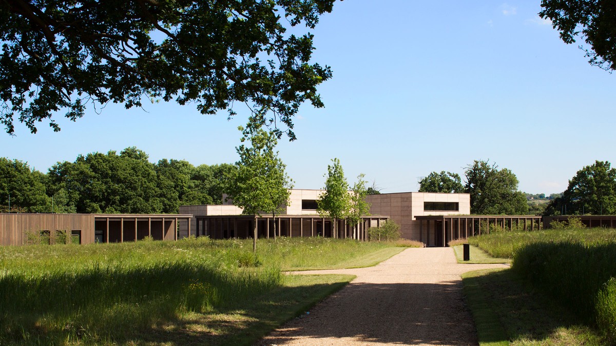 Bushey Cemetery wins RIBA National Award 1